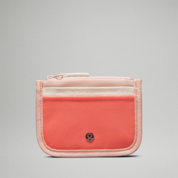 LULULEMON | True Identity Card Case - Picture 1 of 6